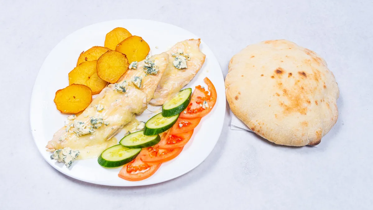 Piletina u gorgonzola sosu