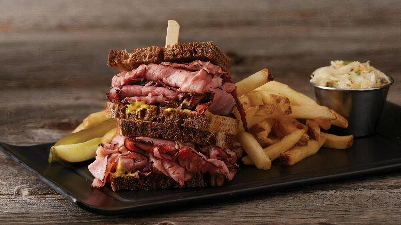 Corned Beef Deli Sandwich