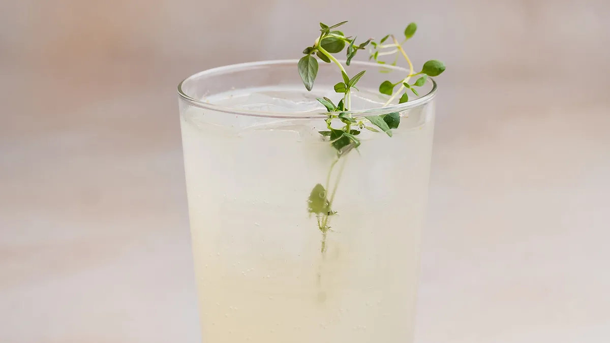 Homemade Lemon and Thyme Lemonade 0,40 l