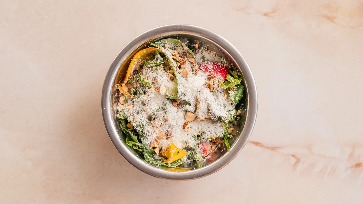 Seasonal Fall Salad (V)