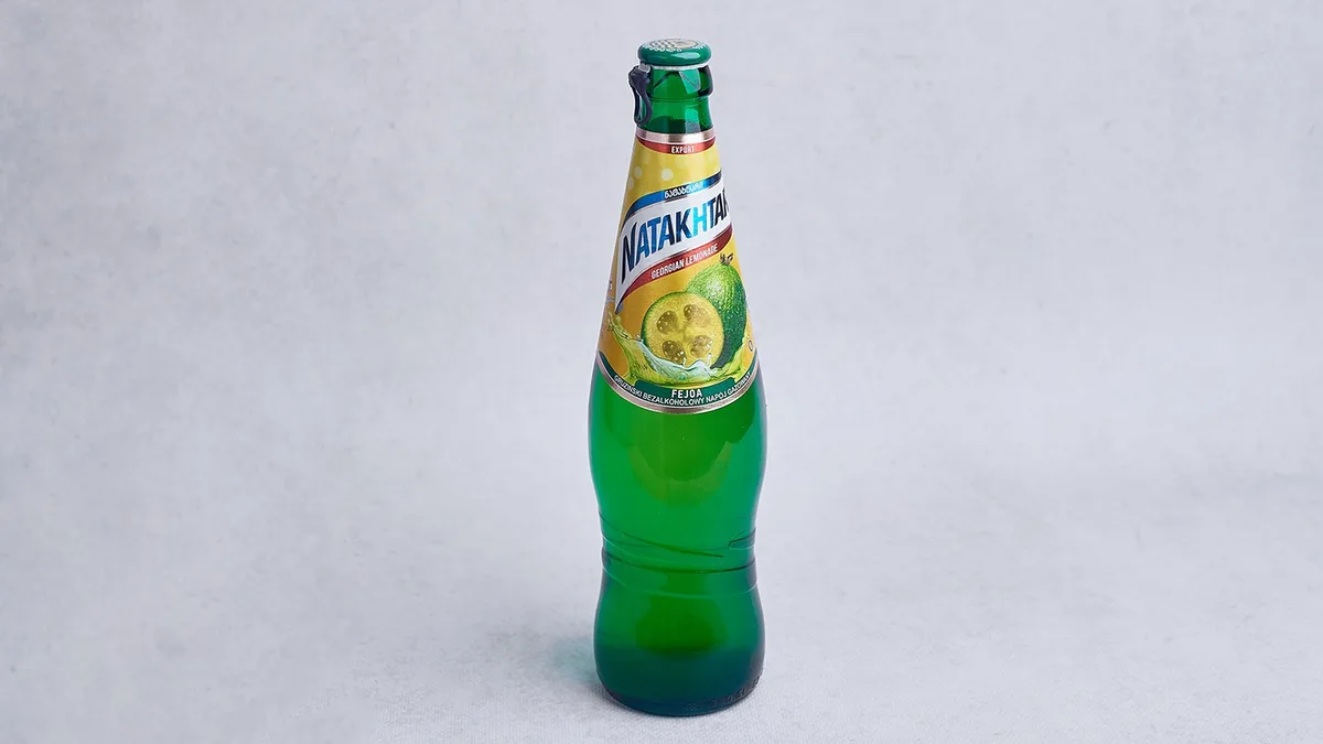 Lemoniada gruzińska Natachtari Feijoa