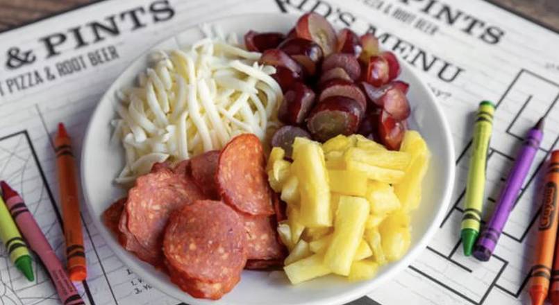 Kid's Plate: Pepperoni