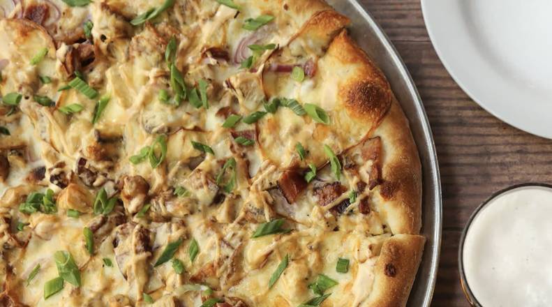 Lg. Chicken Gouda Pie