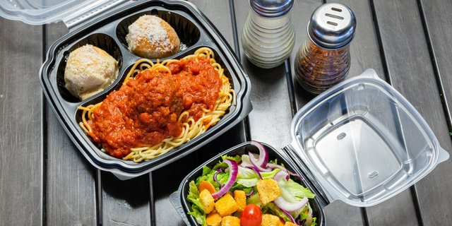 Spaghetti Marinara Tray