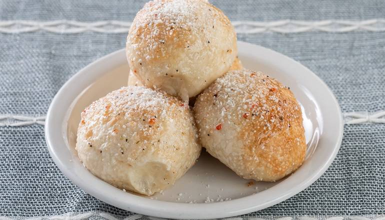 3 Piesanos Rolls