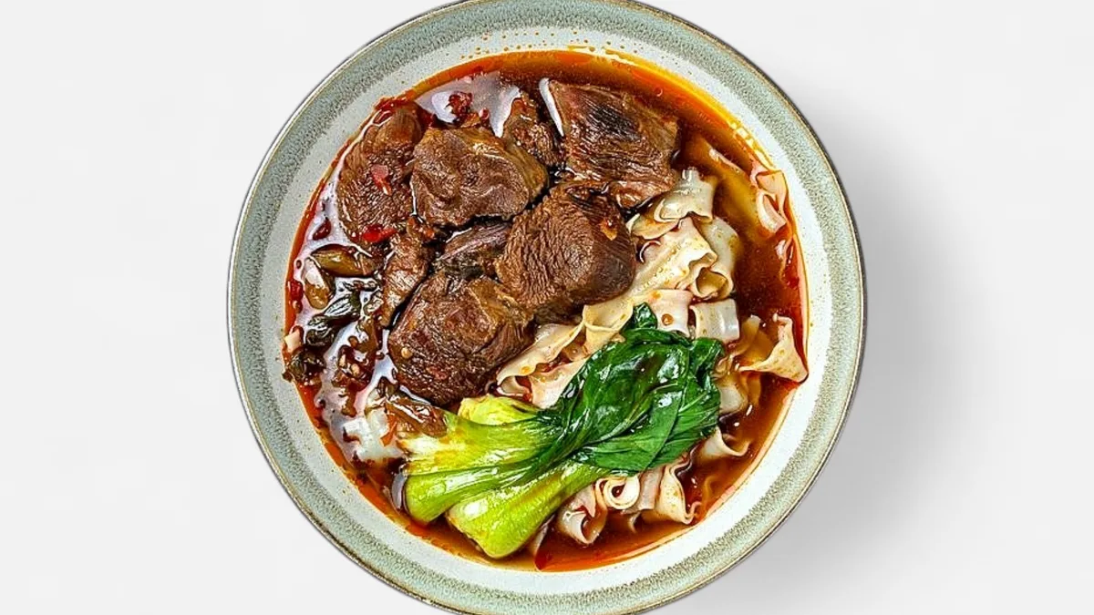 Naudanliha nuudelikeitto  牛肉汤面／米粉 🌶️