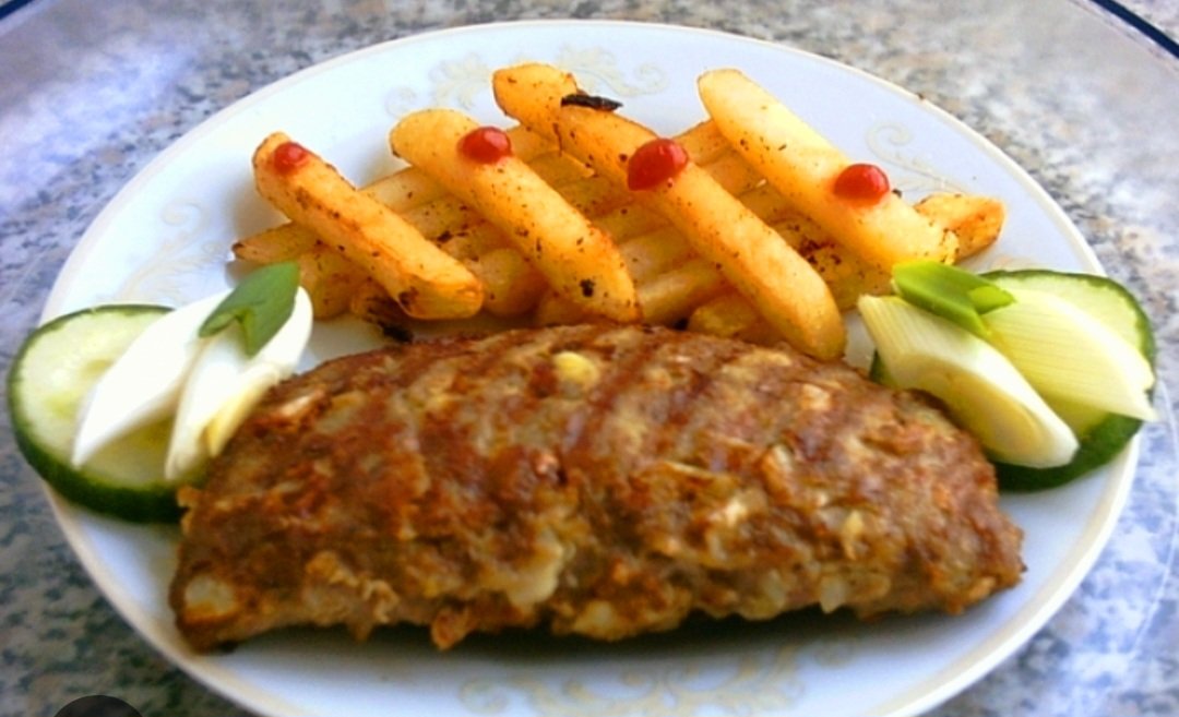 Punjena pljeskavica 200g