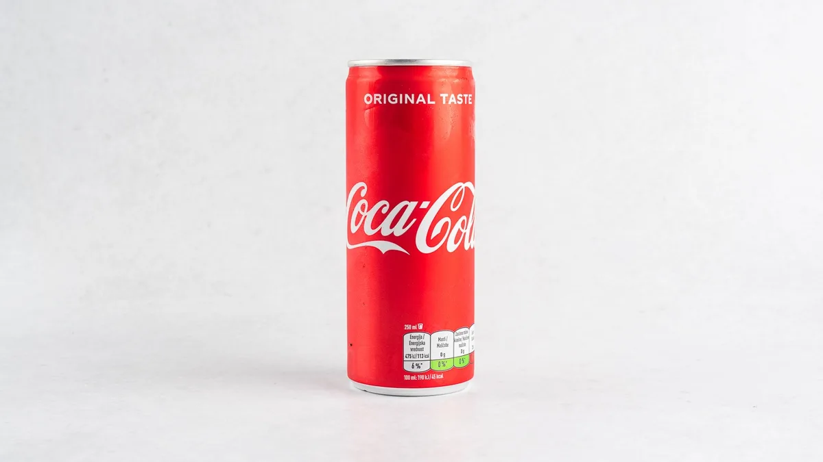 Coca Cola limenka 0,3l