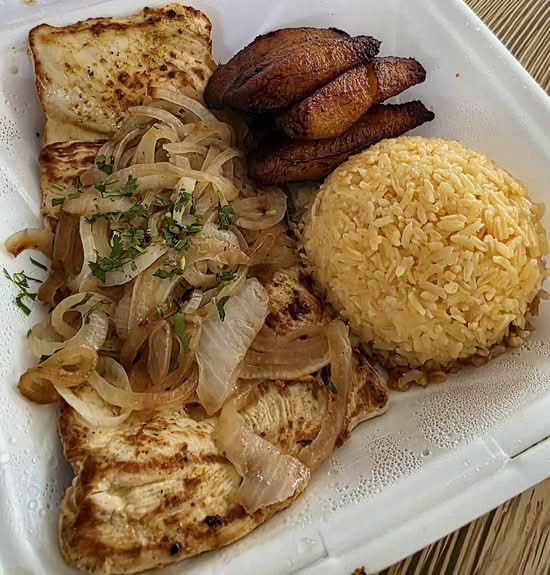 9. Grilled Chicken Breast with Onions