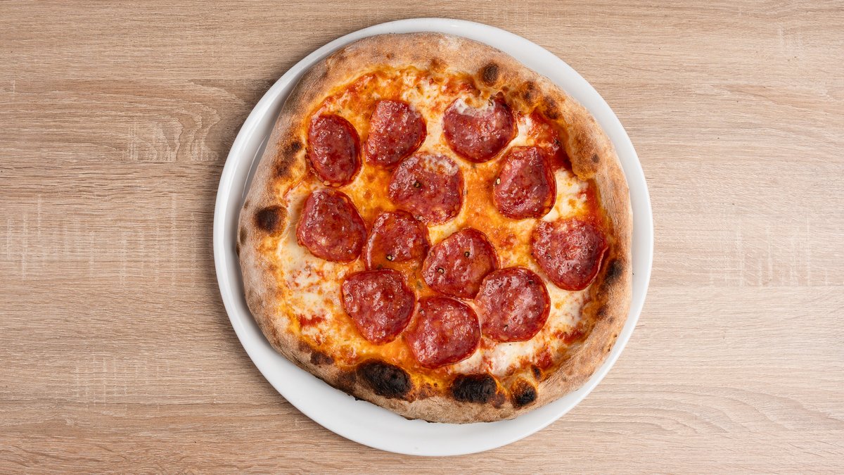 Salame pizza (32 cm)
