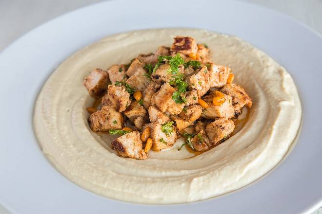 Hummus with Grilled Chicken