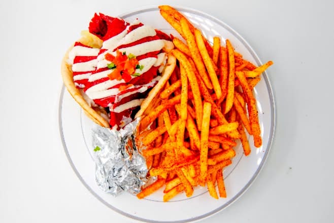 Spicy Sujuk Gyro