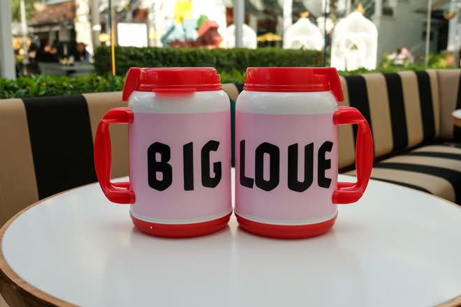54 OZ BIG LOVE MUG