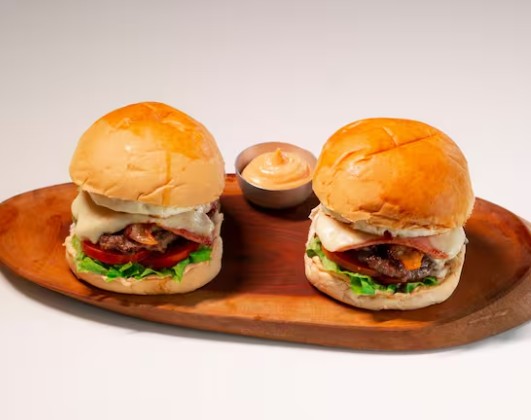 Combo de 2 Sanduíches + Batata Grande