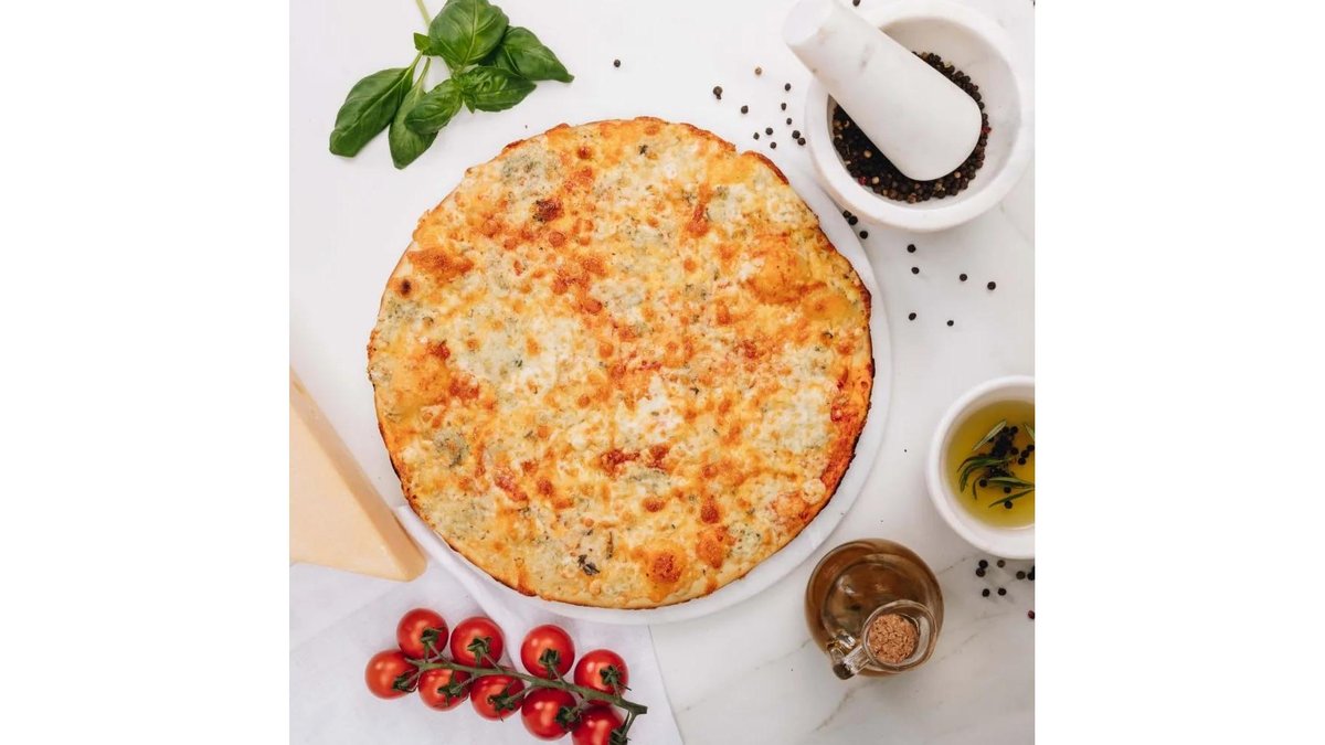 Pizza Quattro Formaggi (28 cm) - 420g