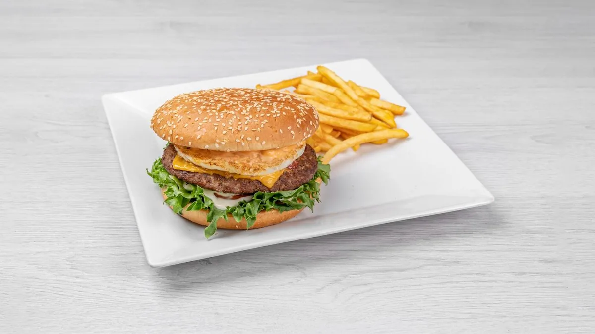 47. Talon burger