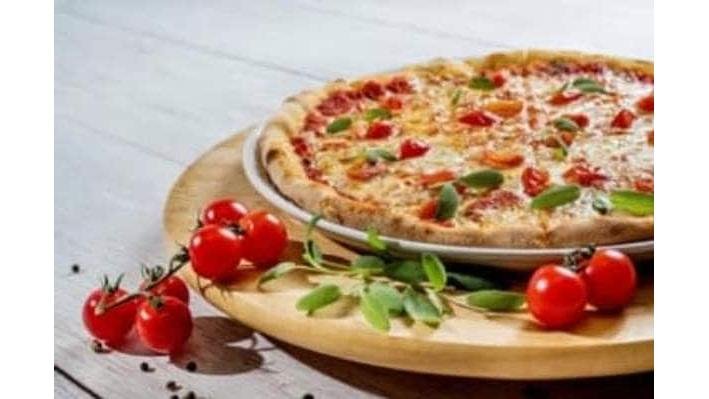 Pizza Quattro Carni - Carnivora 32cm