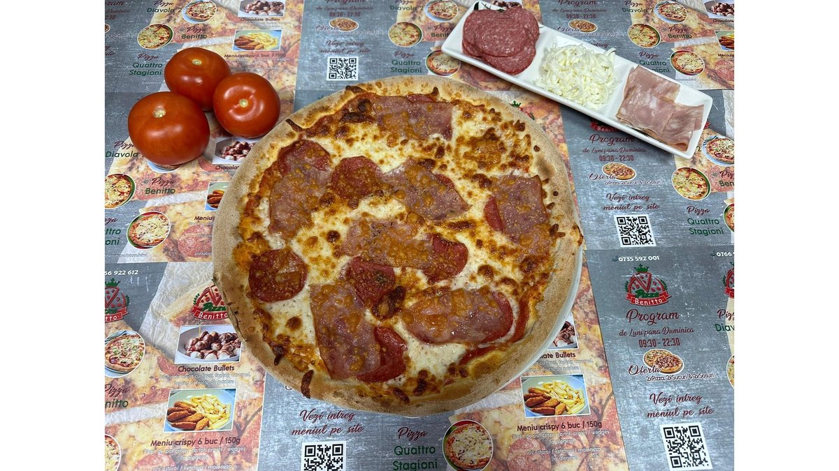 Pizza Bacon Salami
