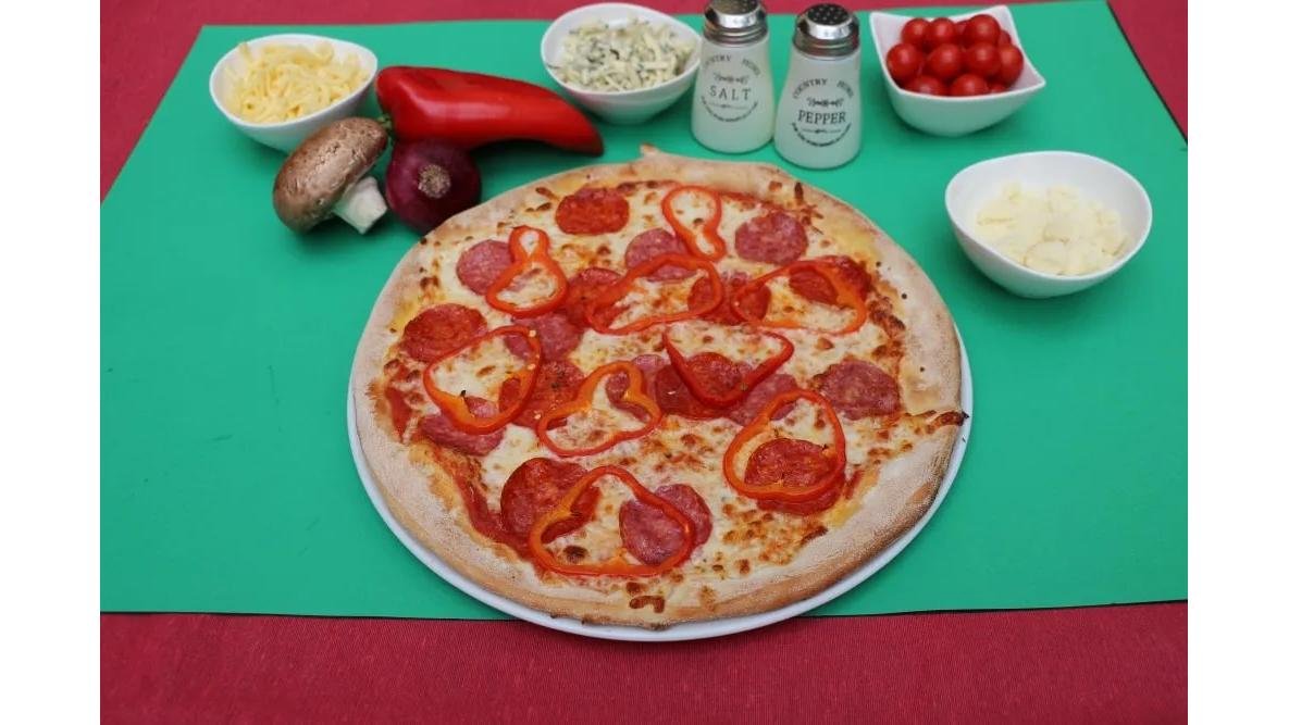 Pizza Peperoni