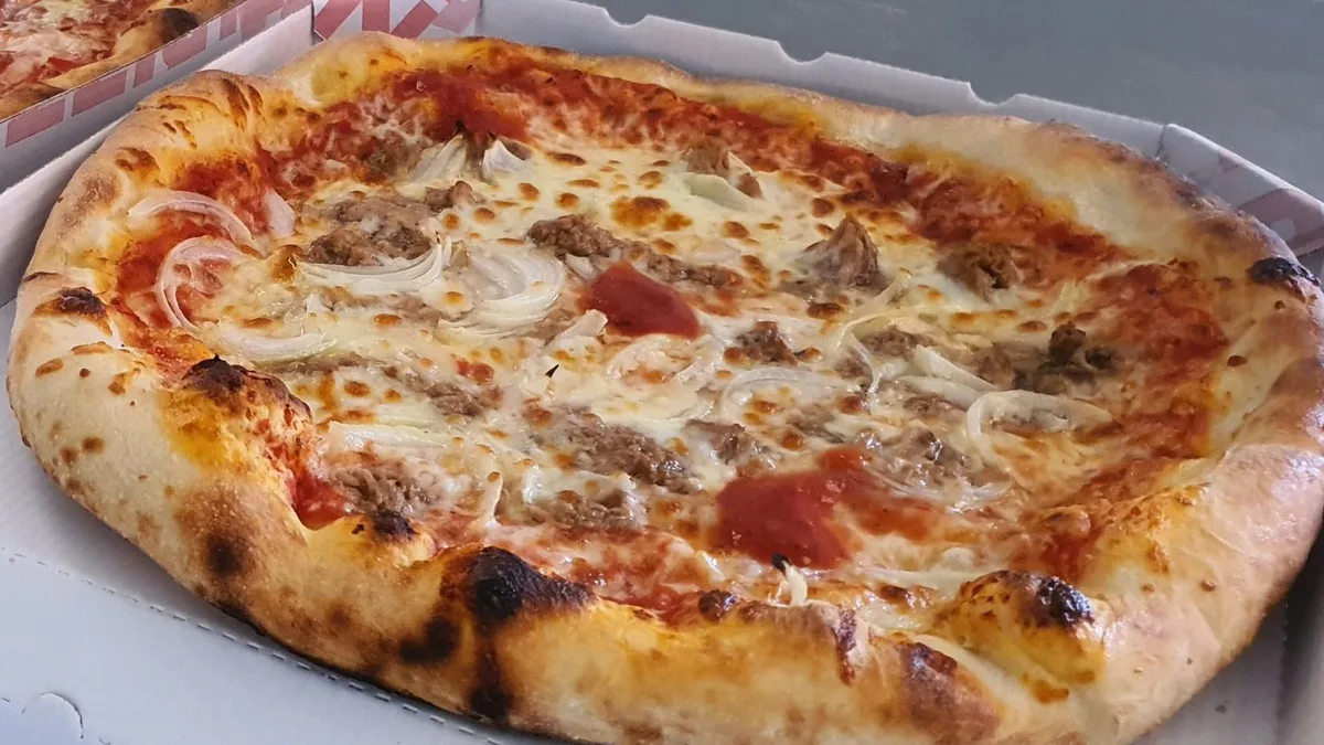 Pizza al Tonno 32cm