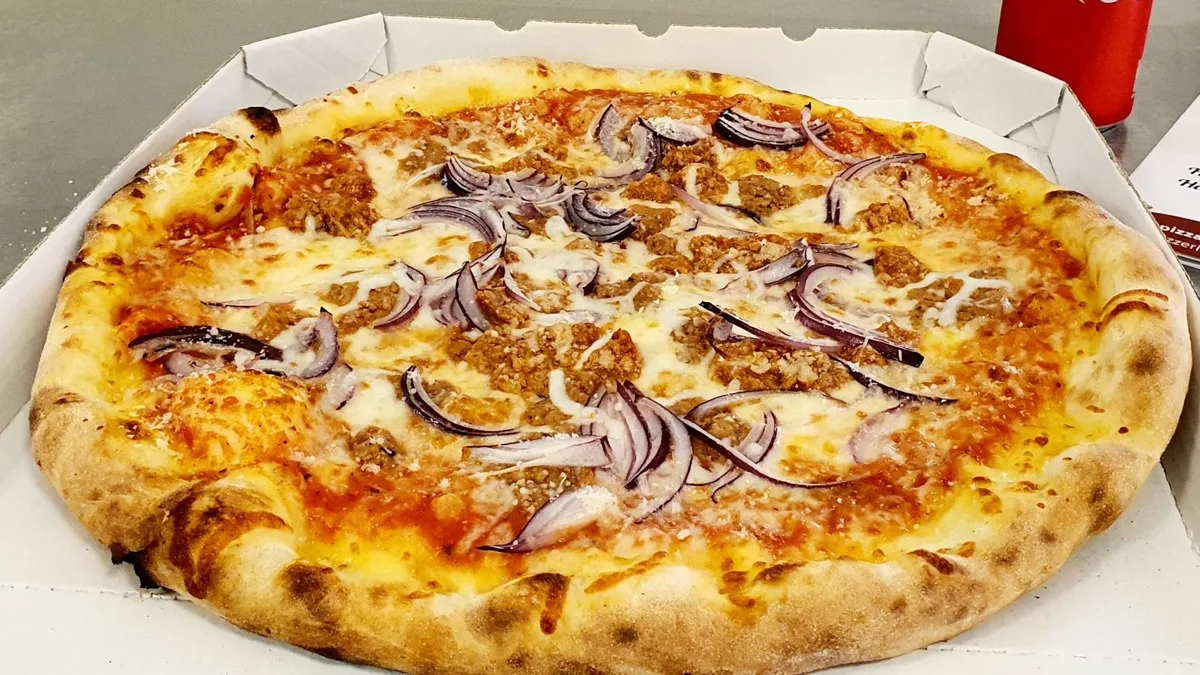 Pizza Bolognese 32cm
