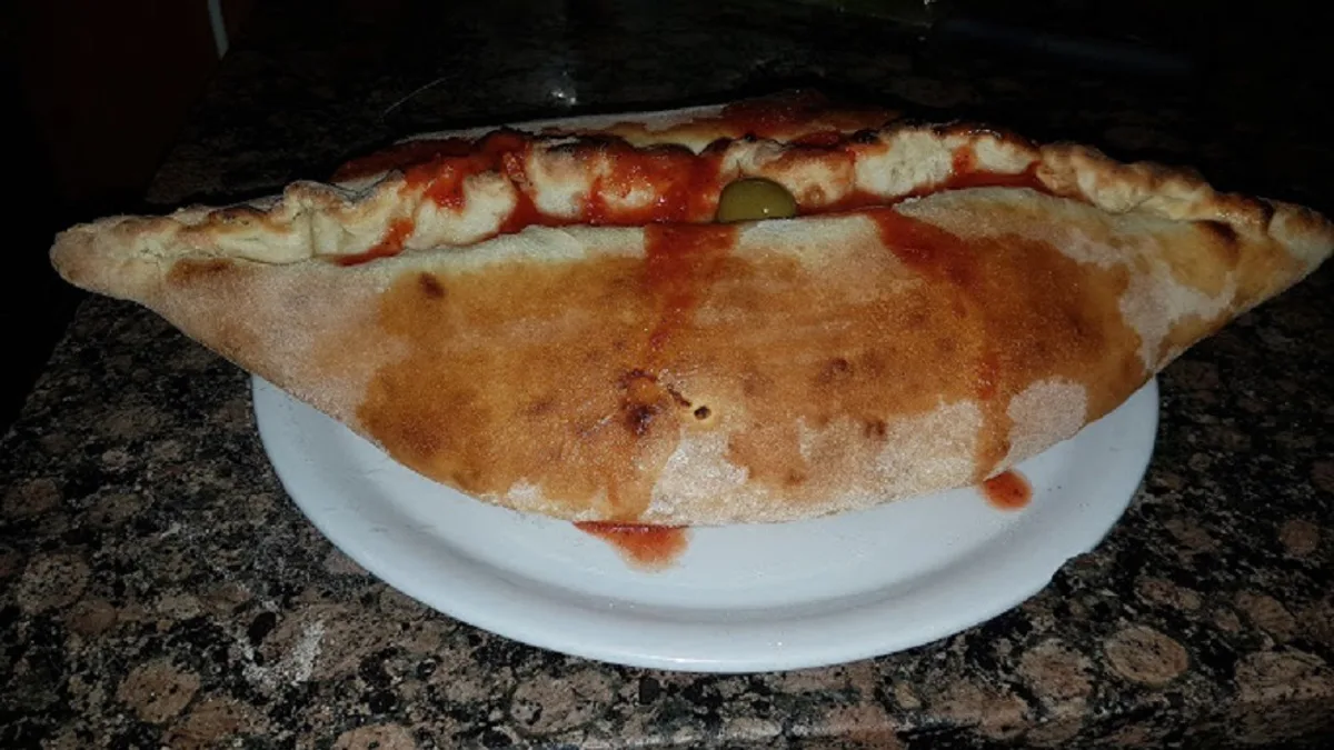 Pizza Calzone