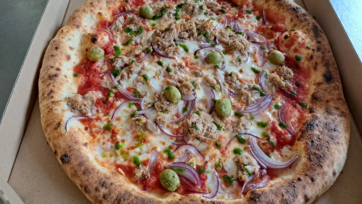 TONHALAS PIZZA