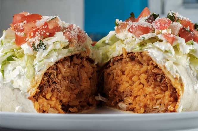 Barbacoa De Res Burrito