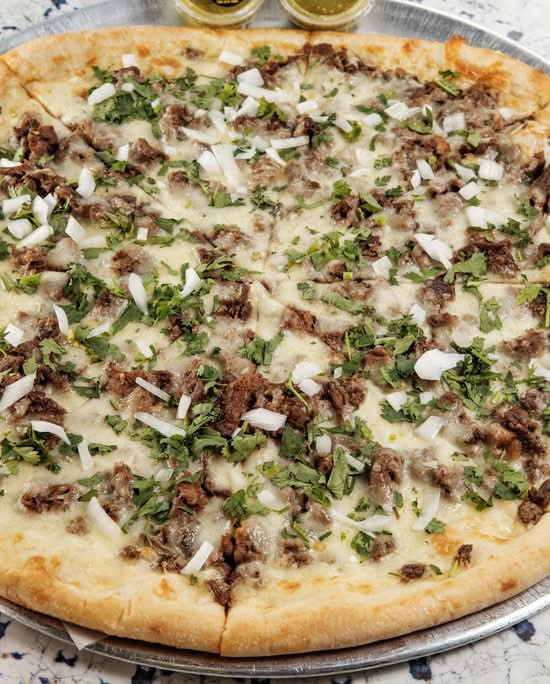 Medium Carne Asada Pizza