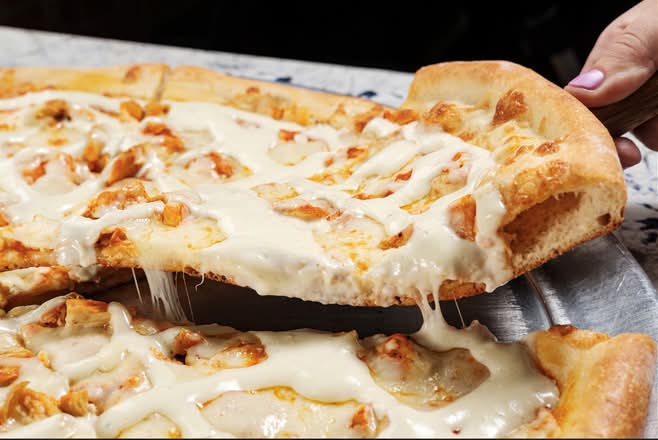 Small Buffalo Chicken Pizza
