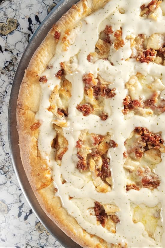 Small Chicken Bacon Ranch Pizza