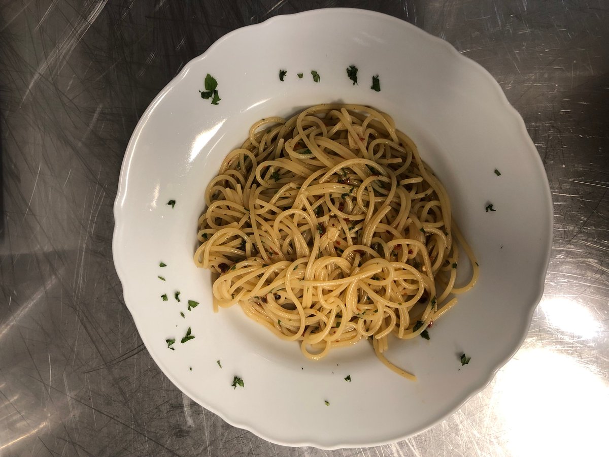 Spaghetti aglio e olio