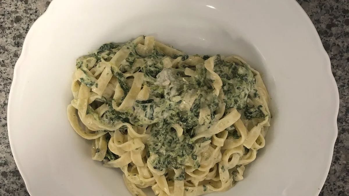 Tagliatelle gorgonzola e spinaci