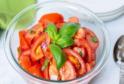 Salata de Rosii