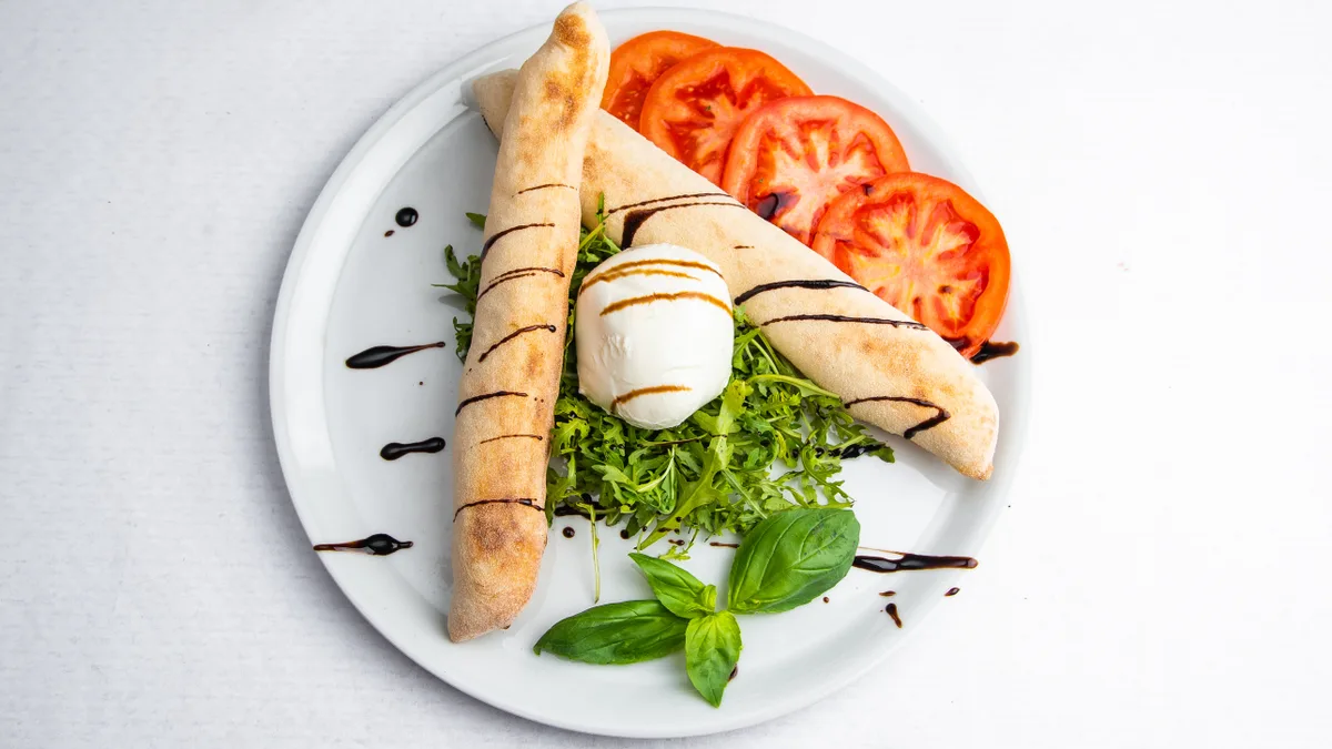 Caprese salata