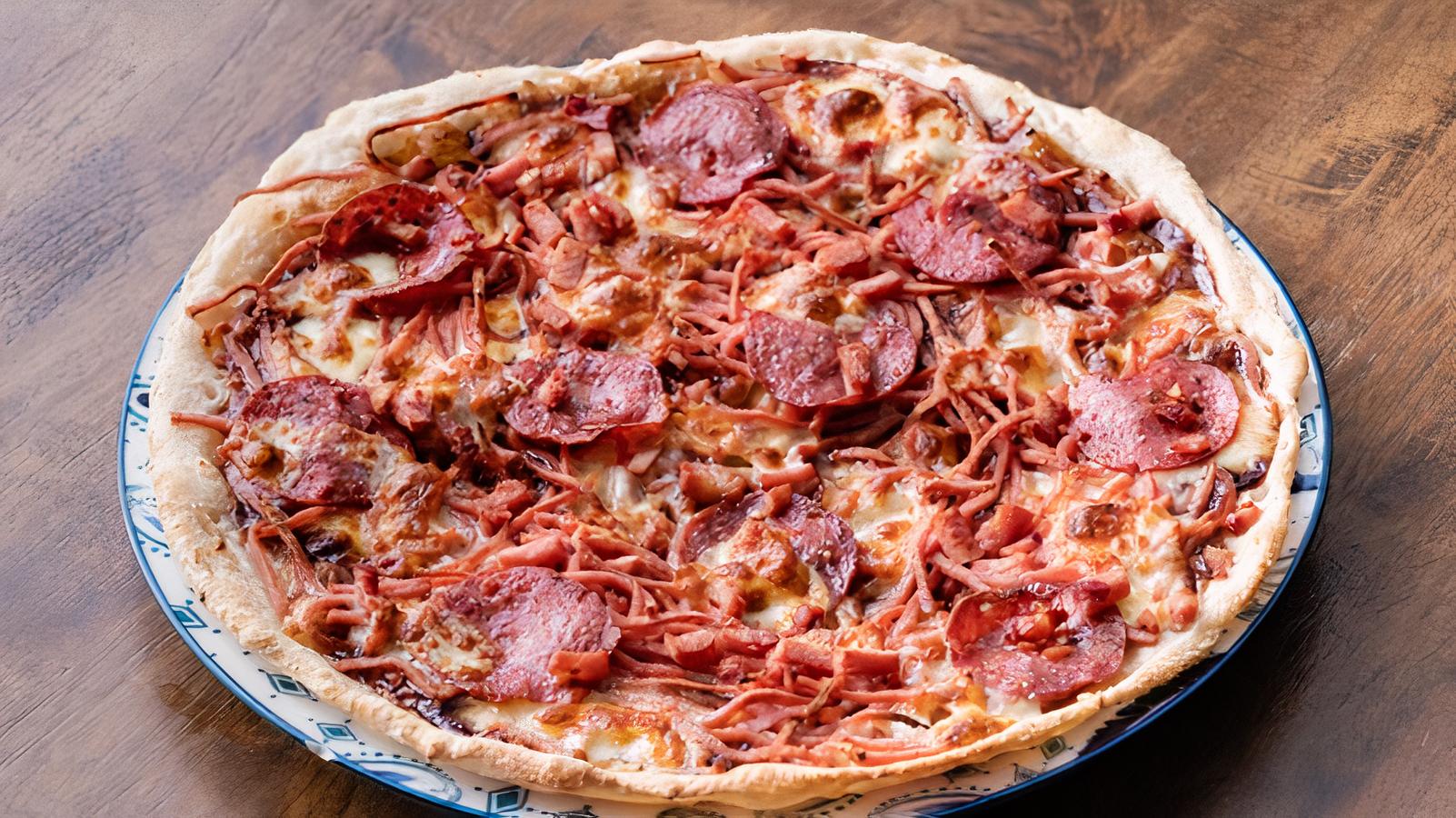Meat Lovers Traditional Pizza
