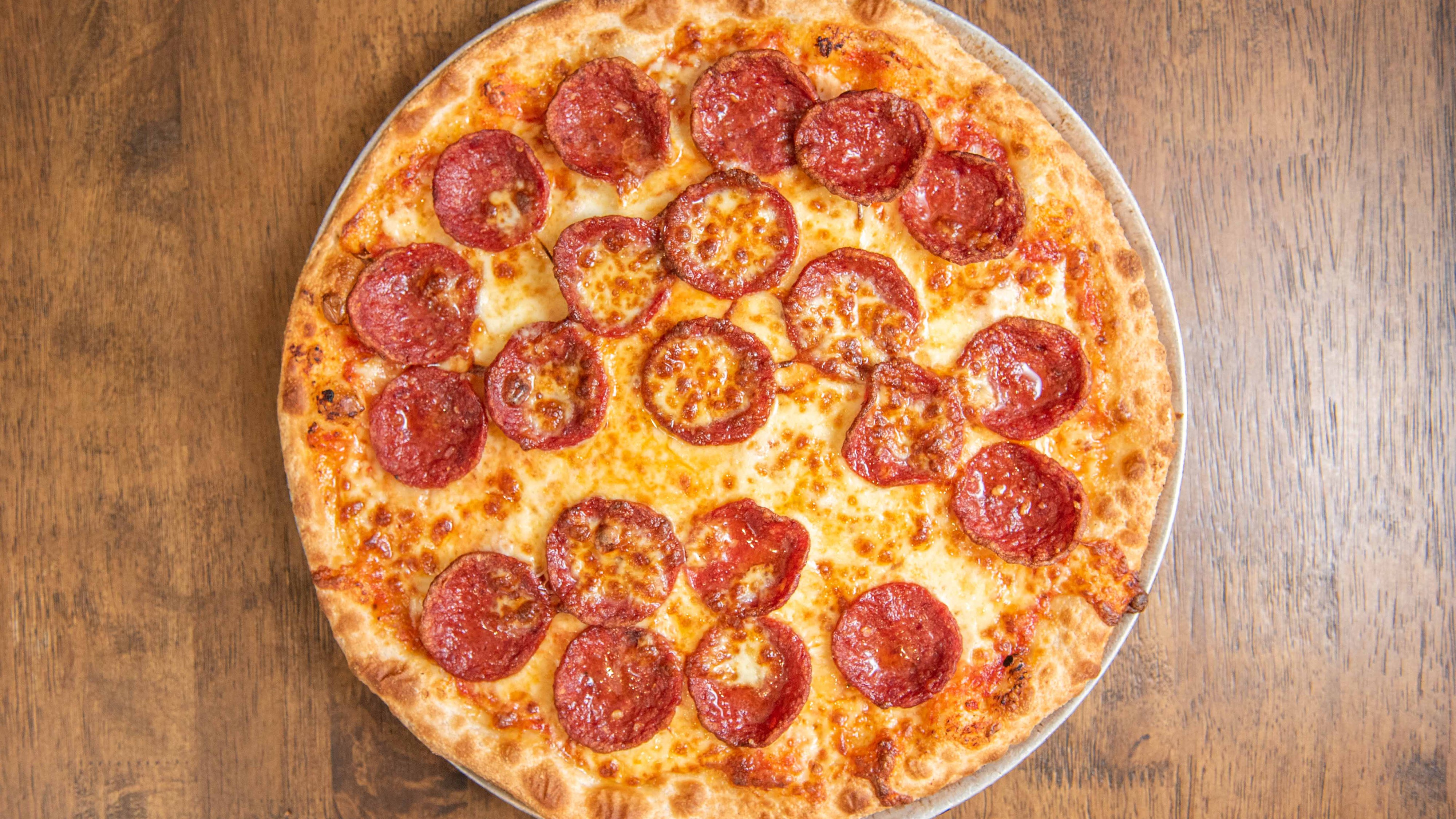 Pepperonis Traditional Pizza