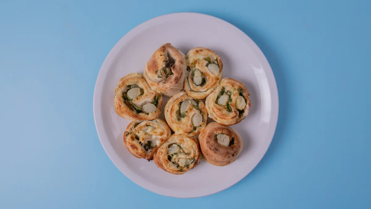 55. Pizza-Brötchen