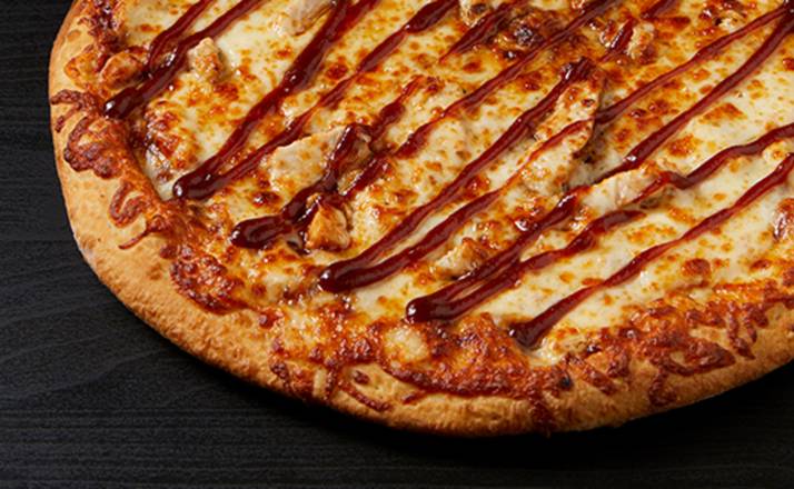 BBQ Chicken Cauliflower Pizza