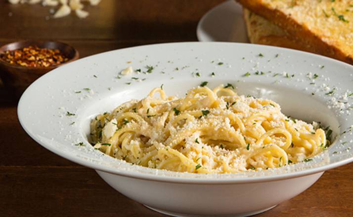 Fettuccine Alfredo