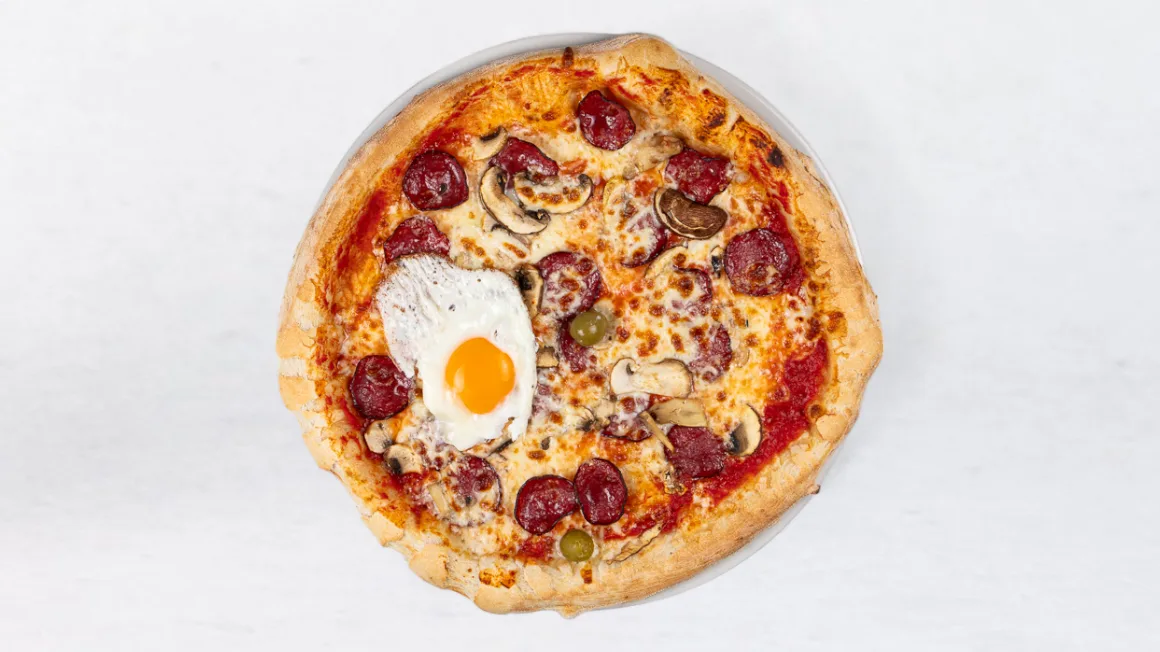 Pizza Salamon Salami