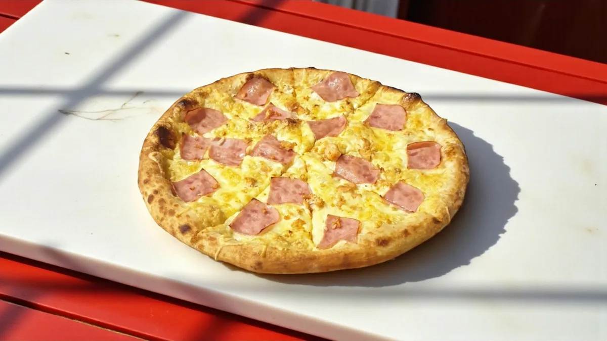 Pizza manhattan