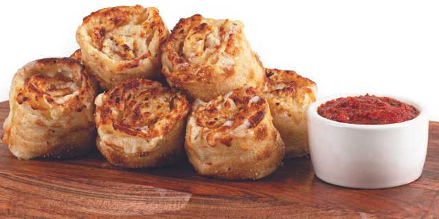 Cheezee Garlic Rolls