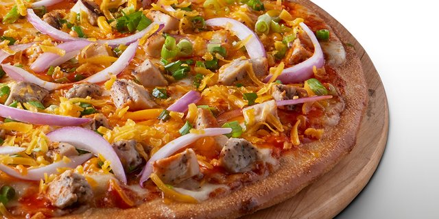 Gluten-Free Buffalo Chicken Pizza