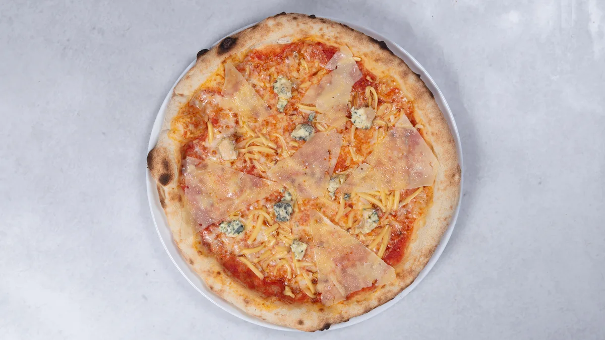 Pizza Quattro Formaggi 32cm