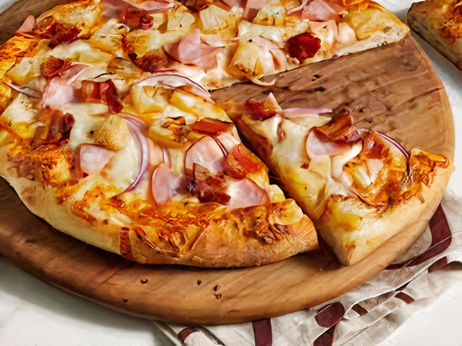 Hawaiian Pizza