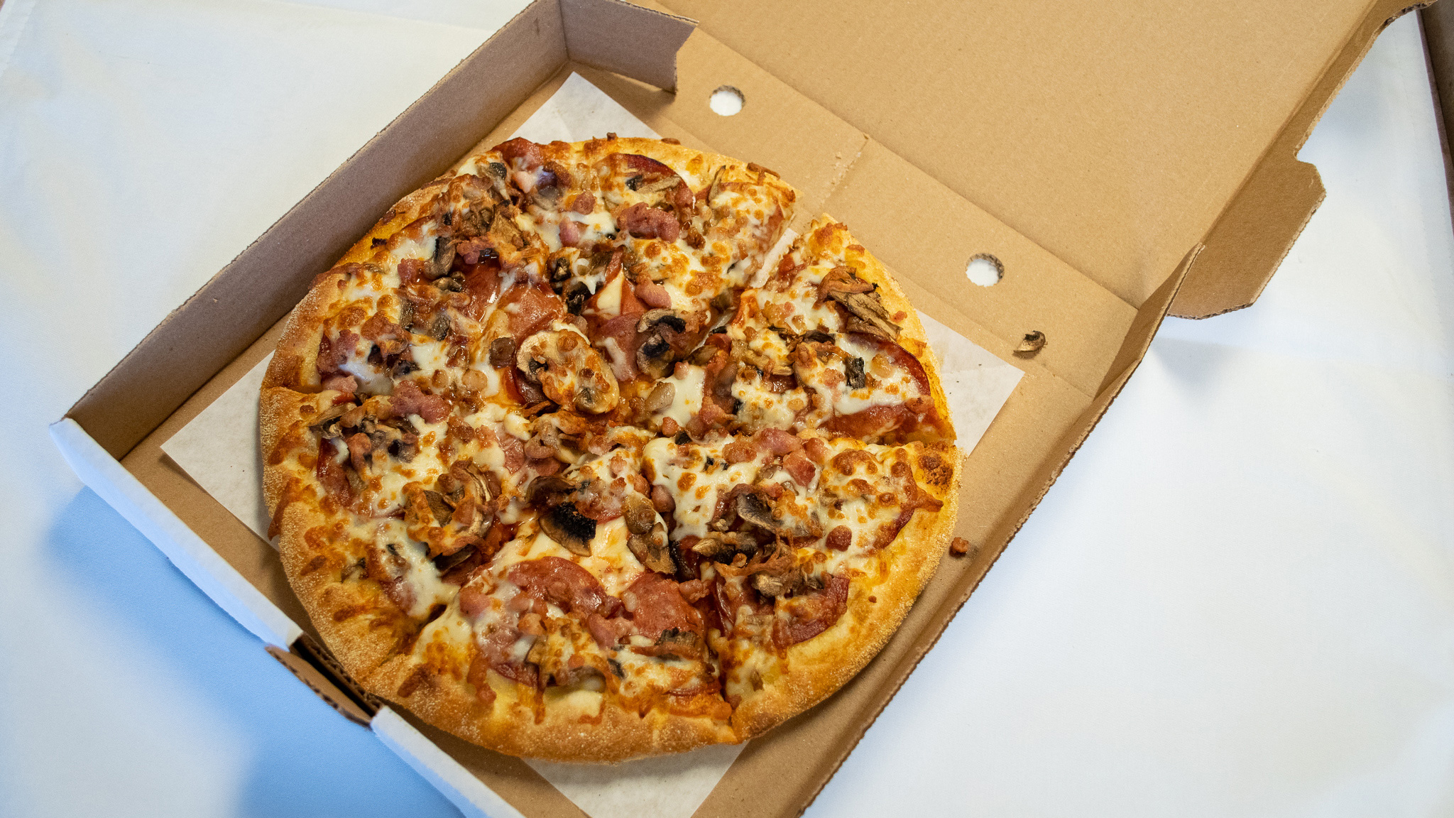 Small Canadian Pizza