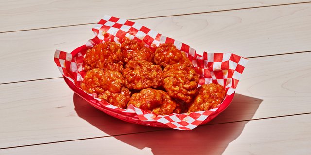 16 Boneless Wings