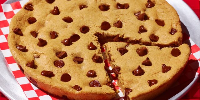 Chocolate Chip Cookie