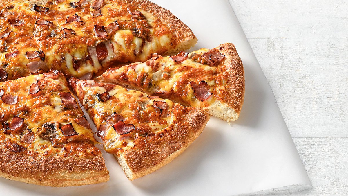 Cheddar Melt Pizza
